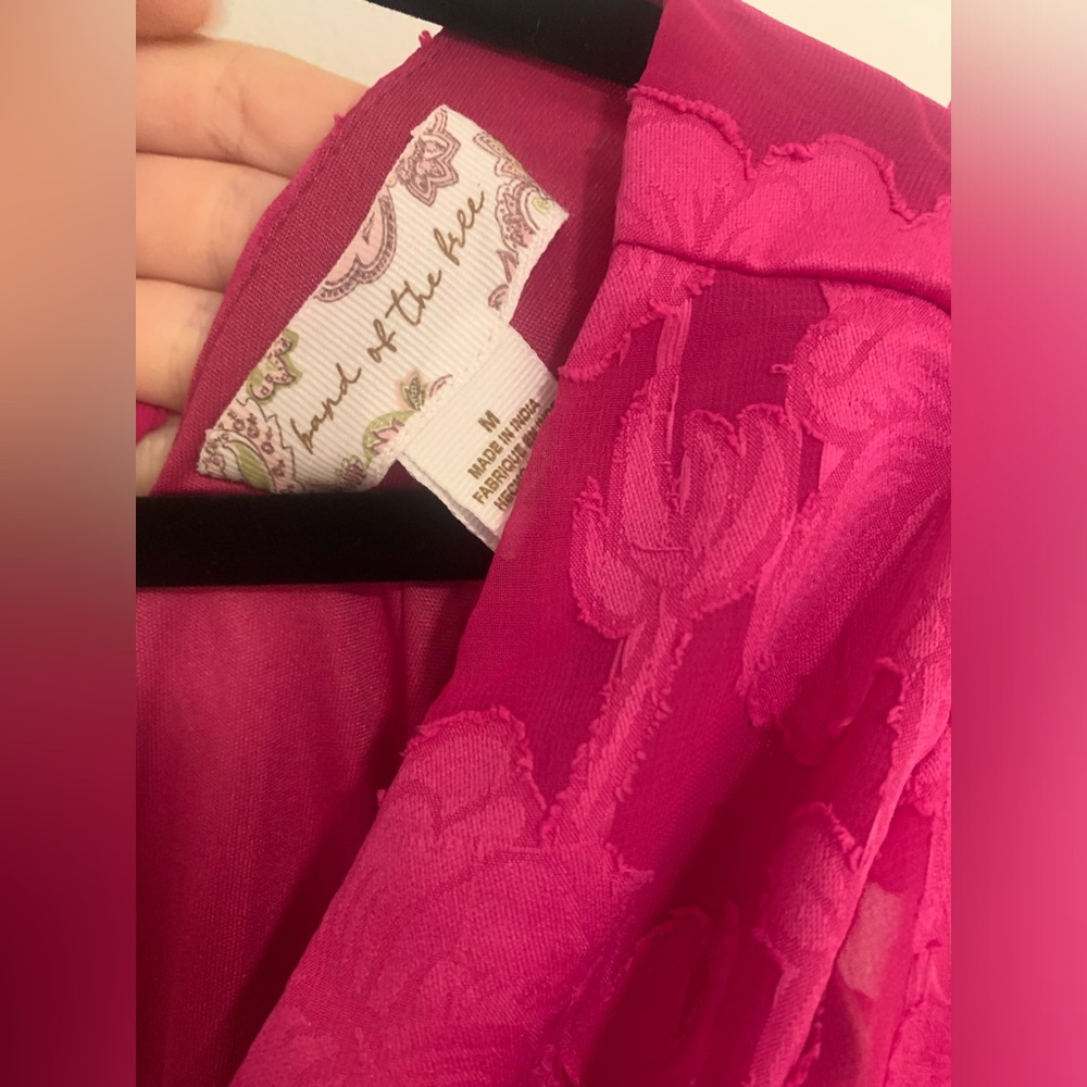 FUSCHIA PINK PEPLUM MINI DRESS FLORAL ACCENTS BRAND NEW - Picture 6 of 9